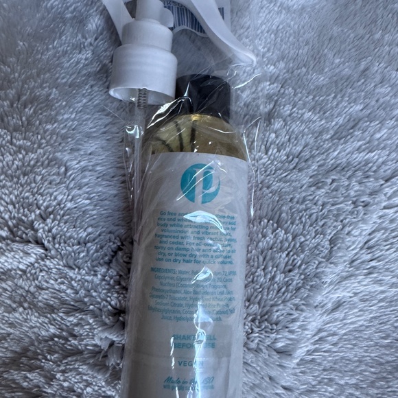Perfectly Posh~Aim To Tease~texturizing spray, coconut & aloe~New/Sealed bottle - Picture 4 of 5